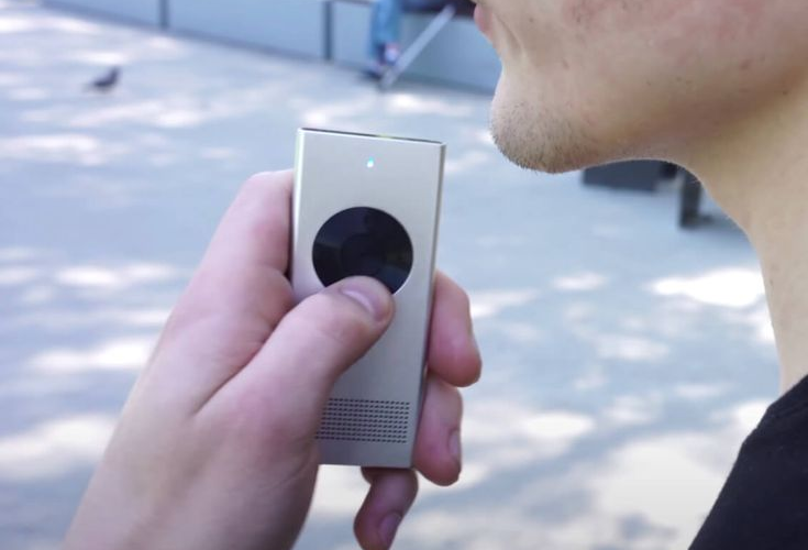 מתרגם שפות מיידי לשני הכיוונים 735x500